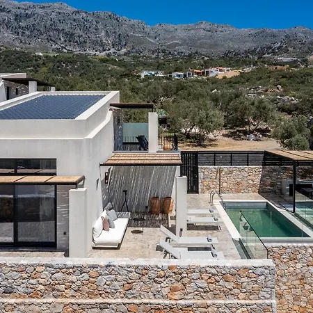 Metatulia Vila